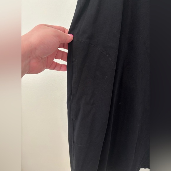 Old Navy black dress with pockets size XL - Picture 3 of 5